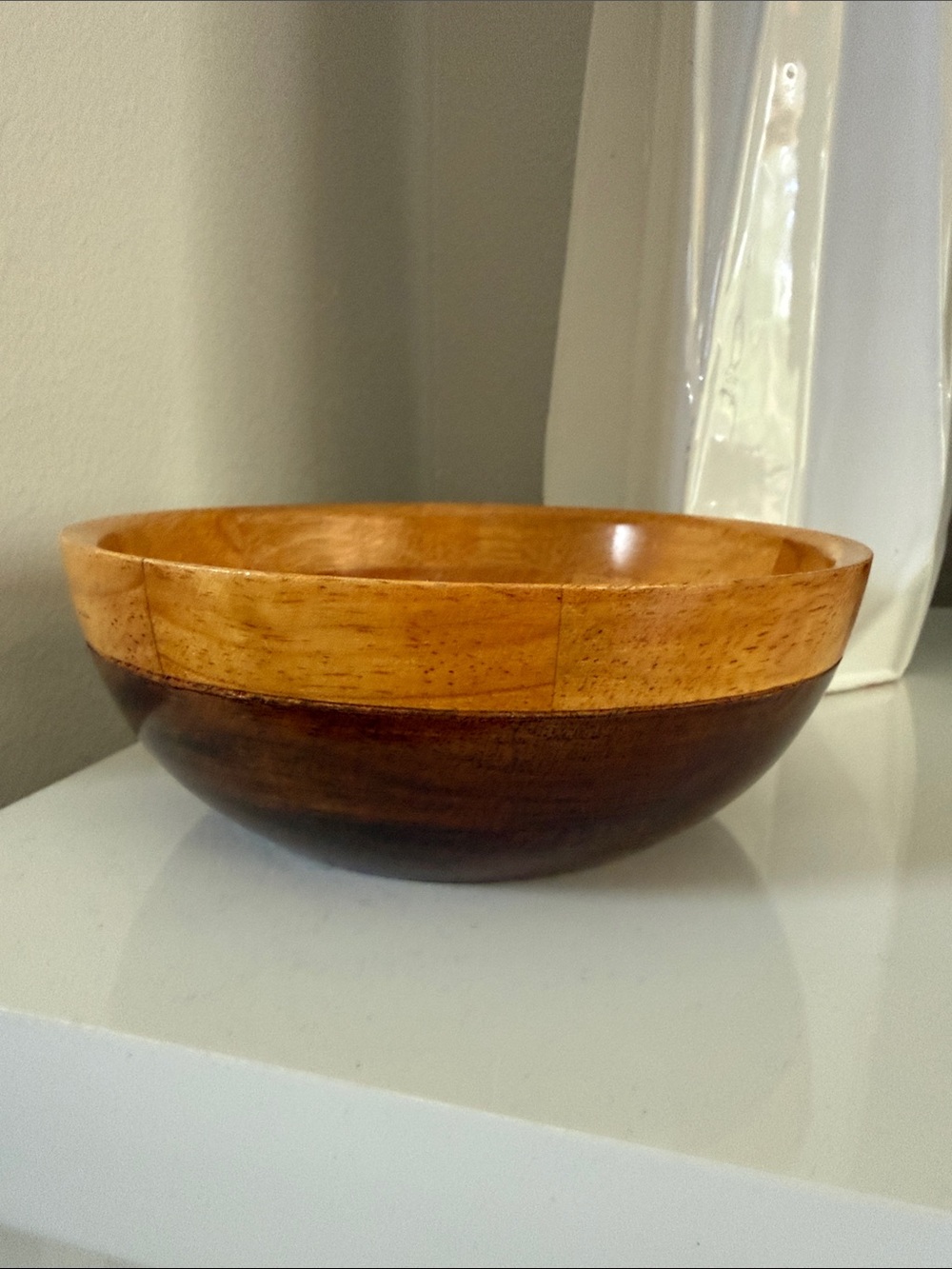 Two-Toned Hardwood Home Decoration Bowl - Picture 1 of 16